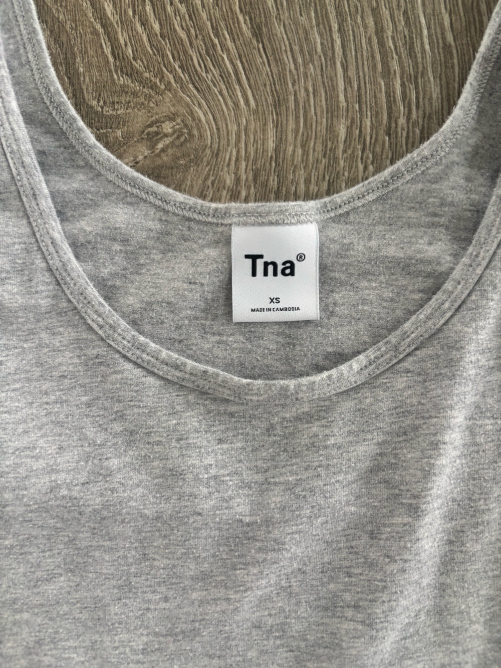 TNA Heather Gray Ribbed Scoop Tank - Picture 2 of 2